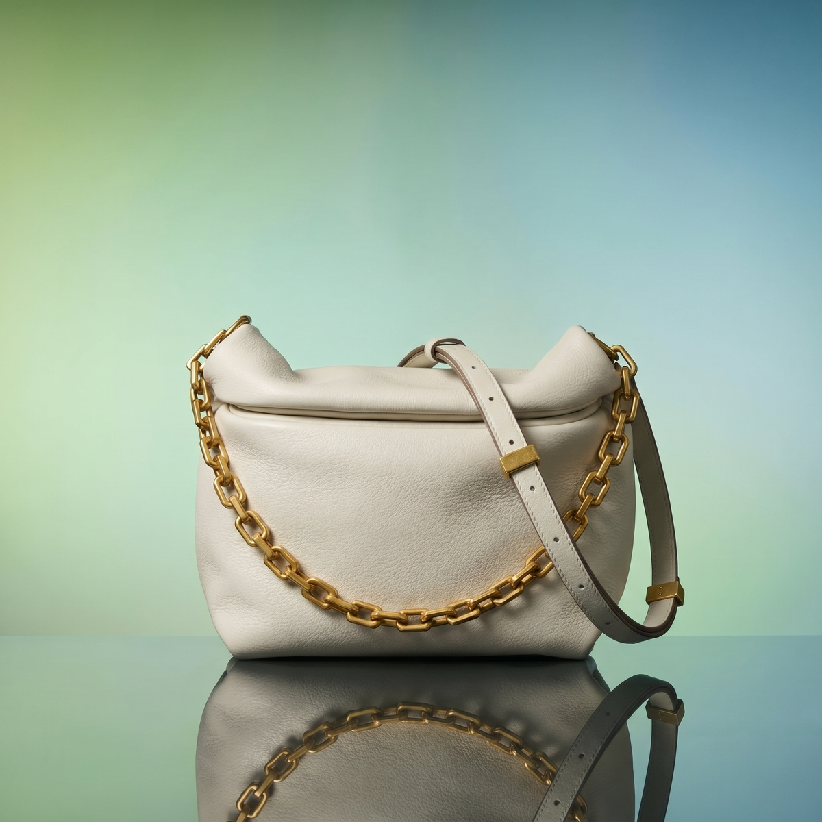 CROSSBODY BAGS